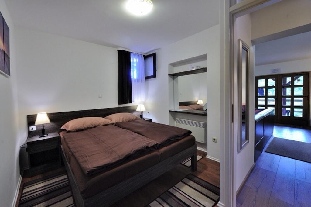 Apartment Drvena Kuca Mreznica Gornji Zvečaj Værelse billede